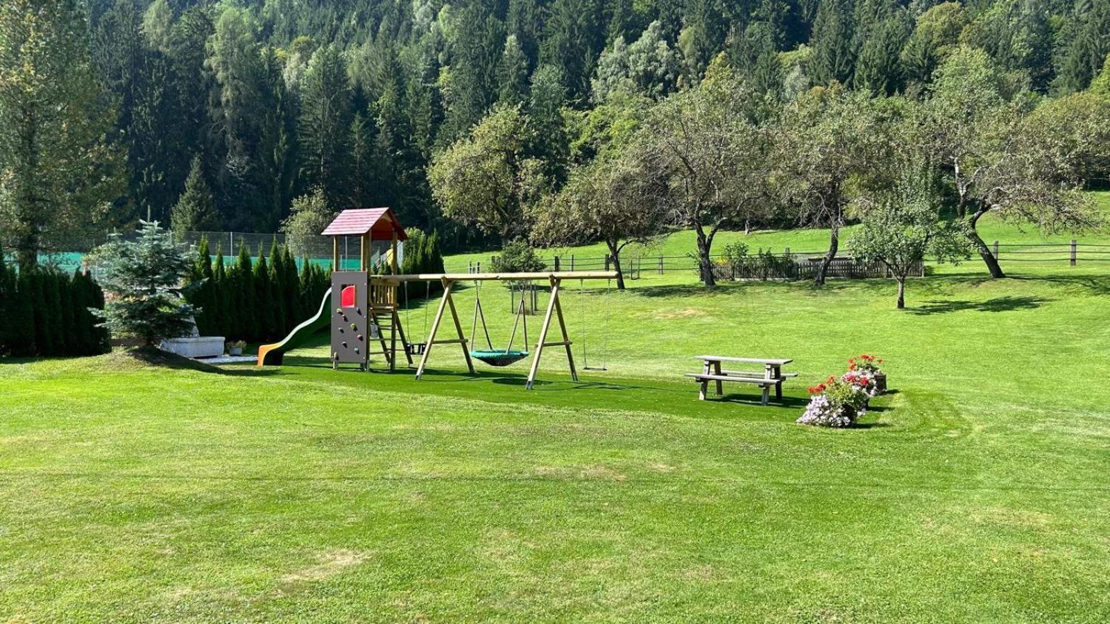 Raderhof Villa Feld am See Exterior photo